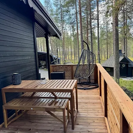 Pine Ridge - Nature's Own Secret Hideaway Chalet *
