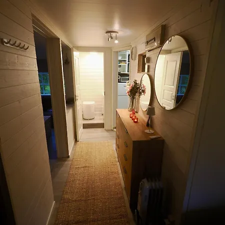 Pine Ridge - Nature's Own Secret Hideaway Chalet *