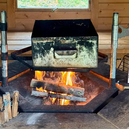 Pine Ridge - Nature's Own Secret Hideaway Chalet